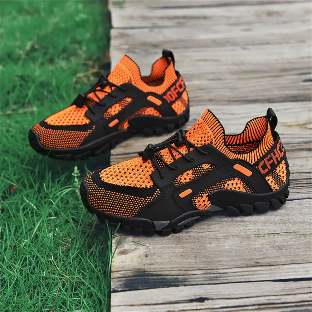 Tech Accessories Suppliers - Size 43 Size 40 Men's Shoes
