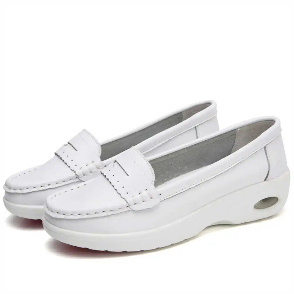 Thick Sole Slipon White Traine - Tech Accessories Suppliers 评论和价格