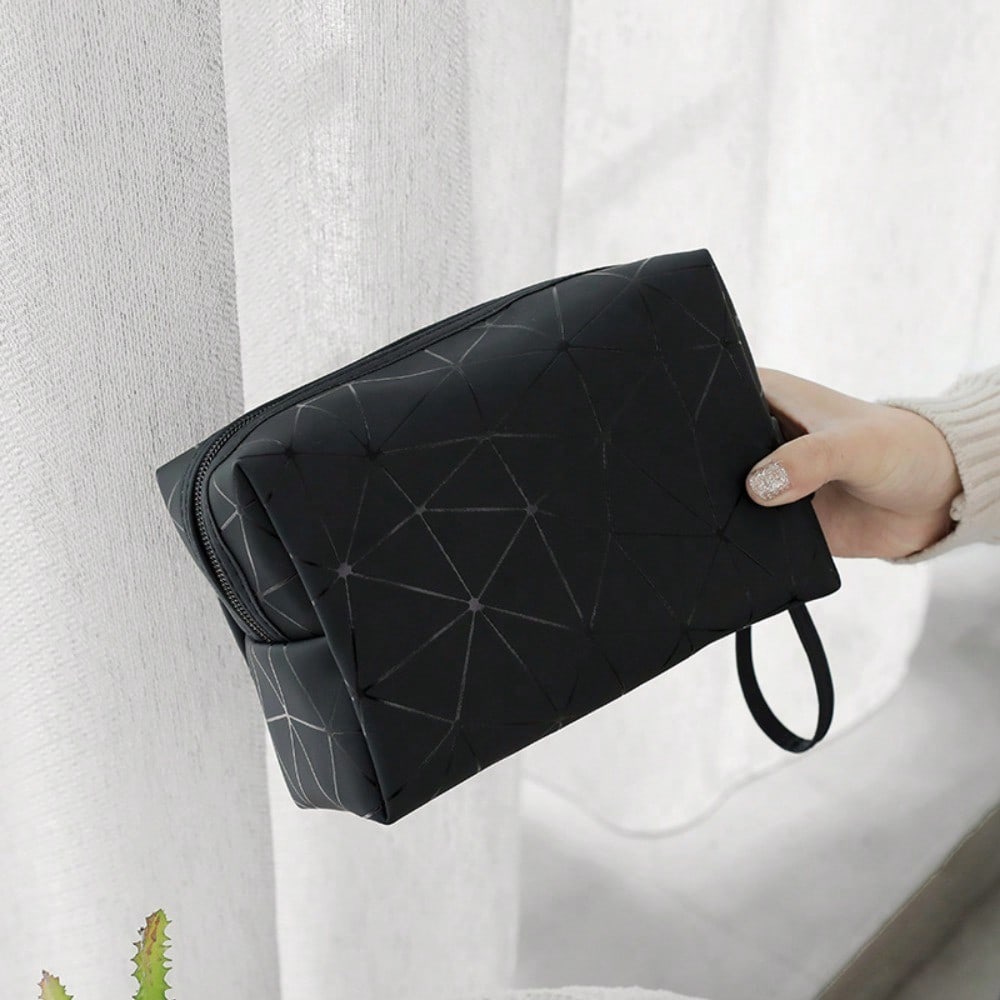 Geometric Luminous Makeup Bag  - Tech Accessories Travel Case 评论和价格