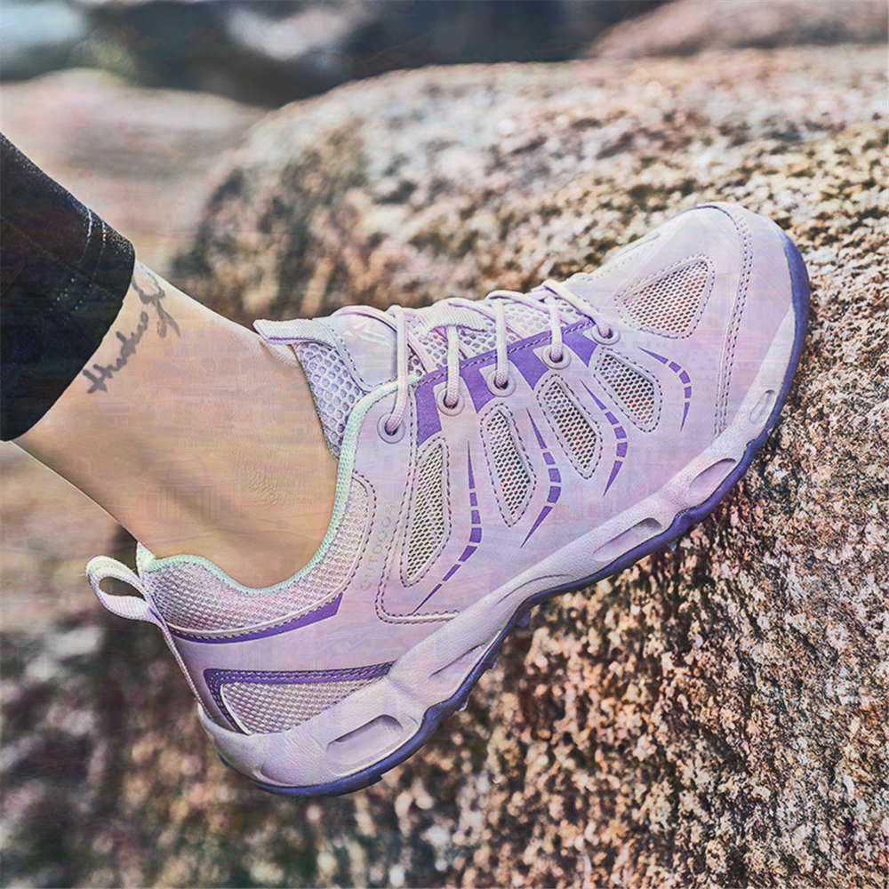 Sumer Round Tip Silver Sneaker - Tech Accessories Suppliers 评论和价格