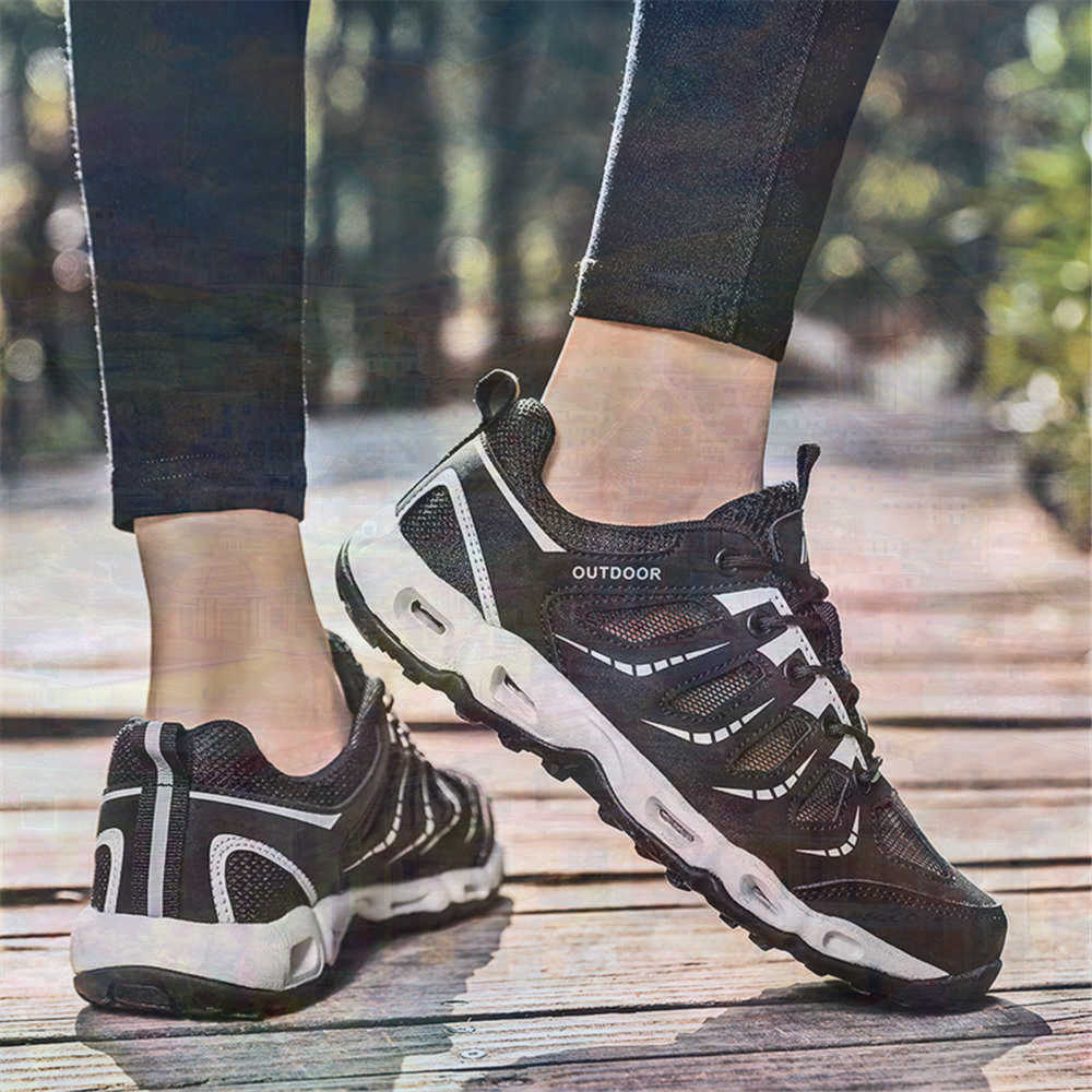 Sumer Round Tip Silver Sneaker - Tech Accessories Suppliers 评论和价格